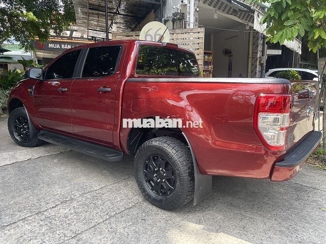 Ford Ranger 2020 XLS 2.2L 4x2 AT - Sporty cực đẹp