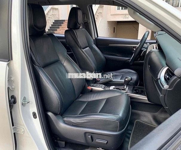 Toyota Fortuner 2022 2.4 4x2 AT - 55000 km