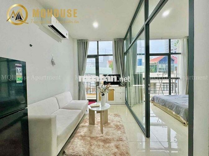 CHDV full nội thất 1pn ban công, cửa sổ cực thoáng ngay sân bay TSN