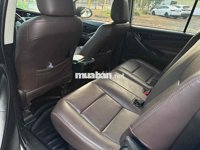 Toyota Innova 2024 E 2.0 MT - 26000 km