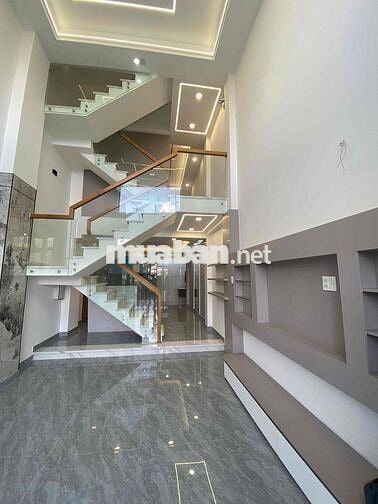 KHU VIP NHẤT NGÃ TƯ GÒ MÂY, NHÀ PHỐ HIỆN ĐẠI 5 TẦNG, FULL NỘI THẤT