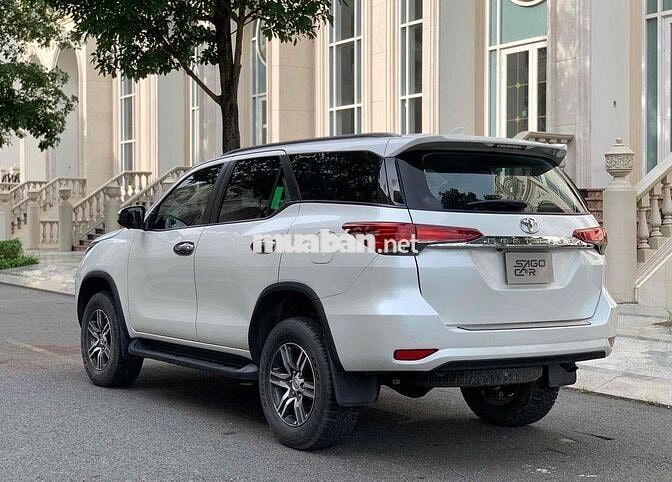 Toyota Fortuner 2022 2.4 4x2 AT - 55000 km