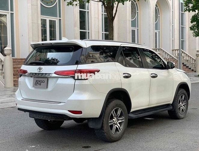 Toyota Fortuner 2022 2.4 4x2 AT - 55000 km