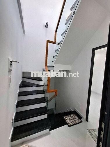 NHÀ ĐẸP 4 TẦNG, HẺM XE HƠI THÔNG, DT (5X12)M2, GIÁ 6,3 TỶ CÒN TL