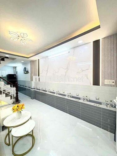 HÀNG HIẾM !!! NHÀ 3 TẦNG, MẶT TIỀN HẺM 6M, TRUNG TÂM THỊ TR