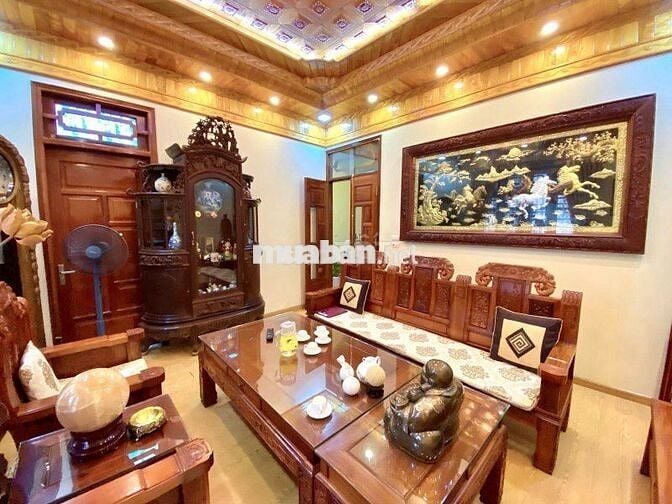 Bán nhà phố Nguyễn Hoàng, ô tô tránh, lô góc, 55m2 19.3tỷ
