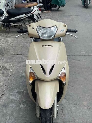 HONDA LEAD 2012 chạy êm