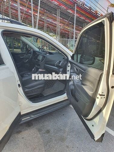 Subaru Forester 2020 2.0i-L - 30000 km