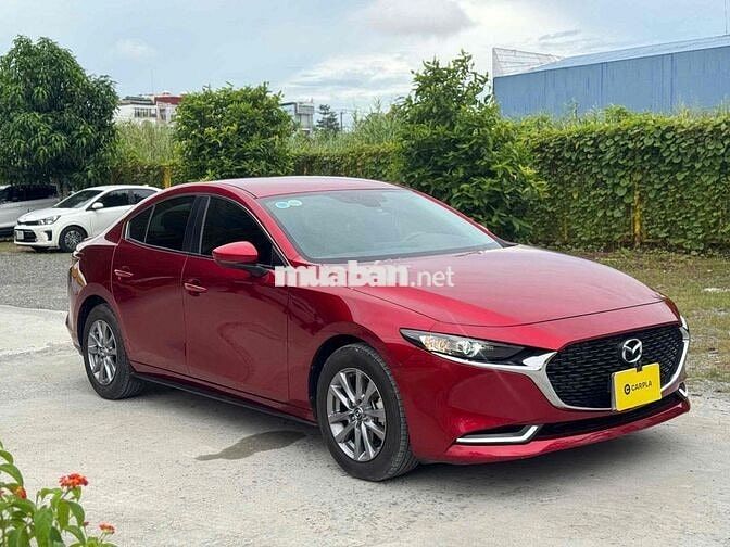 Mazda 3 2022 1.5L Luxury - 21000 km