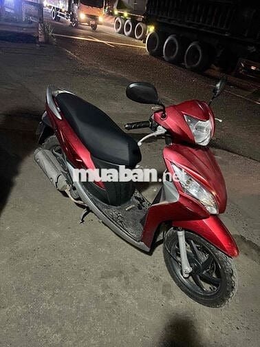 Honda Vision giá công nhân đi làm