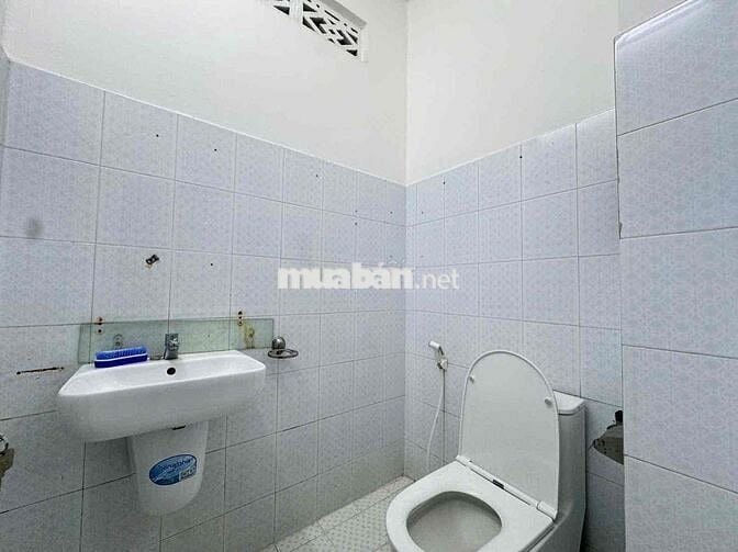 CHO THUÊ COMBO 4 SÀN MẶT TIỀN HOA LAN – PHÚ NHUẬN
