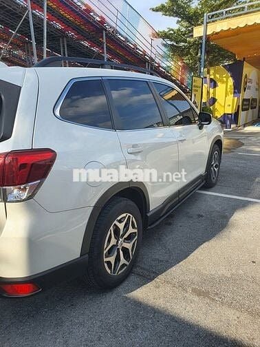Subaru Forester 2020 2.0i-L - 30000 km
