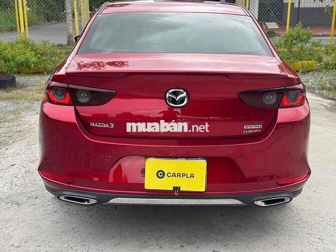 Mazda 3 2022 1.5L Luxury - 21000 km