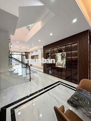 Bán nhà full nội thất kdc Hồng Loan gần cầu trần hoàng na giá 5,8 tỷ