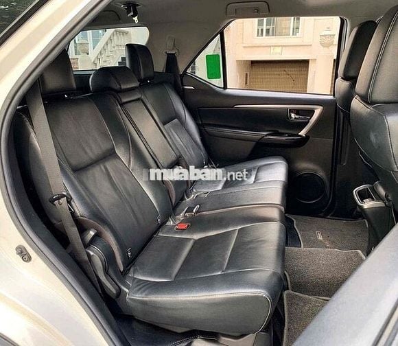 Toyota Fortuner 2022 2.4 4x2 AT - 55000 km