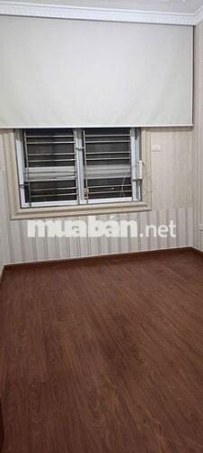 Bán chung cư CT18 Việt Hưng - 97m-3PN-Lô Góc-View đẹp- Nội thất xịn