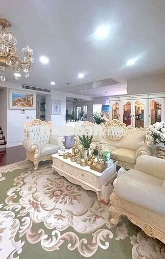 Bán gấp căn Duplex Tòa Golden Westlake Tây Hồ. DT 557m. TK 3PN, 4WC