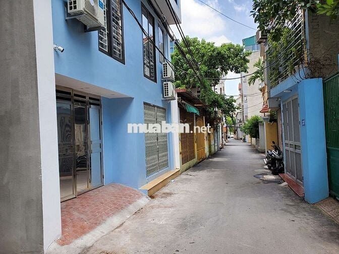 Phòng trọ đẹp giá rẻ mặt đường rộng.