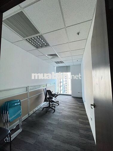 Chính chủ cho thuê văn phòng cầu giấy 109m2 tại 82 Duy Tân