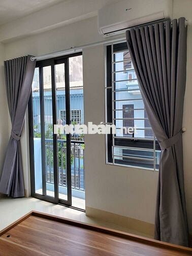 Phòng trọ đẹp giá rẻ mặt đường rộng.