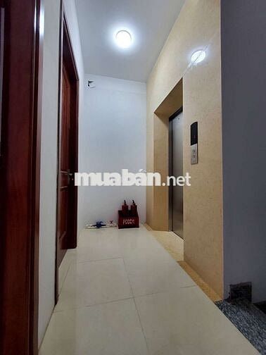 Phòng trọ đẹp giá rẻ mặt đường rộng.
