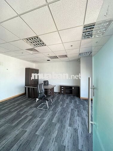 Cho thuê Văn Phòng Duy Tân, Cầu Giấy 128m2 giá hời,vị trí đẹp