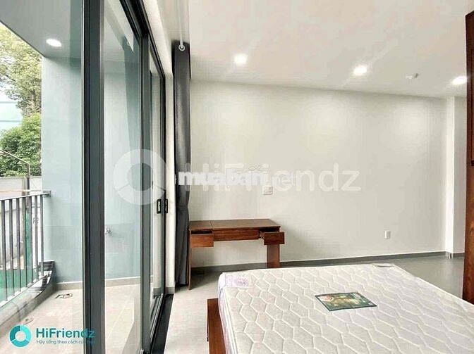 CHUNG CƯ MINI SIÊU XỊN BAN CÔNG THOÁNG MÁT SÁT QUẬN 3 và QUẬN 1