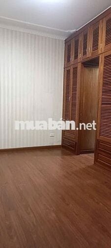 Bán chung cư CT18 Việt Hưng - 97m-3PN-Lô Góc-View đẹp- Nội thất xịn