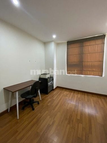 Cần tìm người ở ghép chung cư Home City Trung Kính, 70m, 2ngủ,full đồ