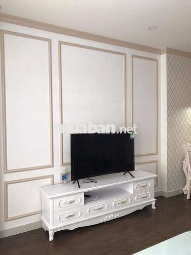 Cho thuê căn hộ Sài Gòn Royal - Q4, DT 60m2, 2 PN, 1WC, Giá 18tr/th