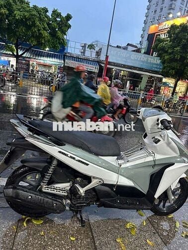 Honda air blade 2012 mới 90% biển số thành phố