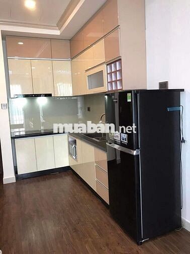 Cho thuê căn hộ Sài Gòn Royal - Q4, DT 60m2, 2 PN, 1WC, Giá 18tr/th