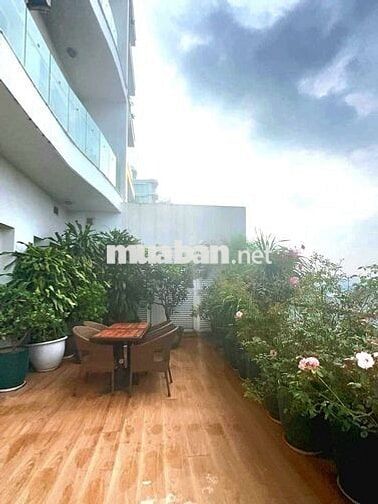 Bán gấp căn Duplex Tòa Golden Westlake Tây Hồ. DT 557m. TK 3PN, 4WC