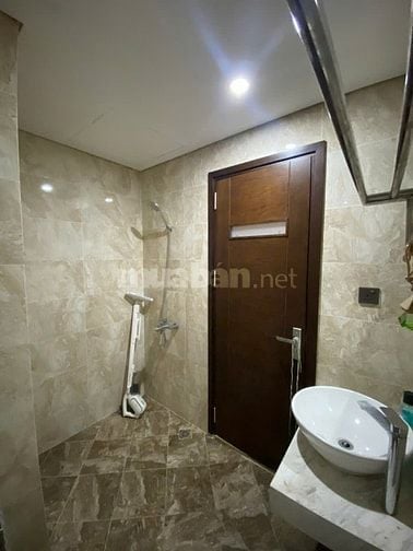 Cần tìm người ở ghép chung cư Home City Trung Kính, 70m, 2ngủ,full đồ