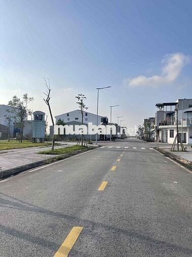 Bán đất KQH Hương Sơ, hướng Đông Nam gần kênh sinh thái gần Kênh sinh