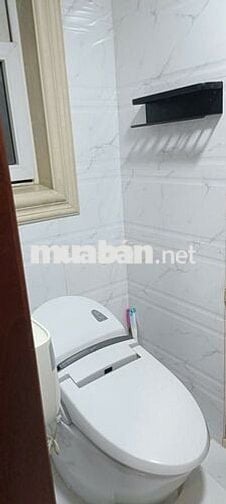 Bán chung cư CT18 Việt Hưng - 97m-3PN-Lô Góc-View đẹp- Nội thất xịn