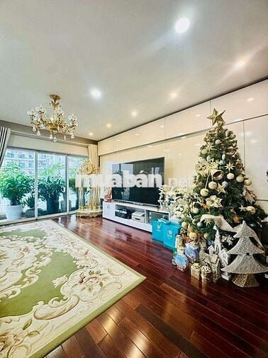 Bán gấp căn Duplex Tòa Golden Westlake Tây Hồ. DT 557m. TK 3PN, 4WC