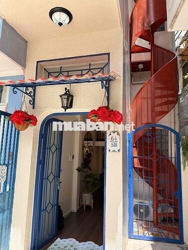 Nhà bán hẻm 8m đường Phan Xích Long, Phú Nhuận
