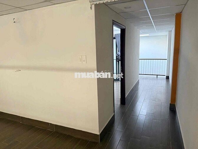 Cho Thuê Nhà 2 Tầng Sân vườn Nguyễn Khắc Cần , Sơn Trà