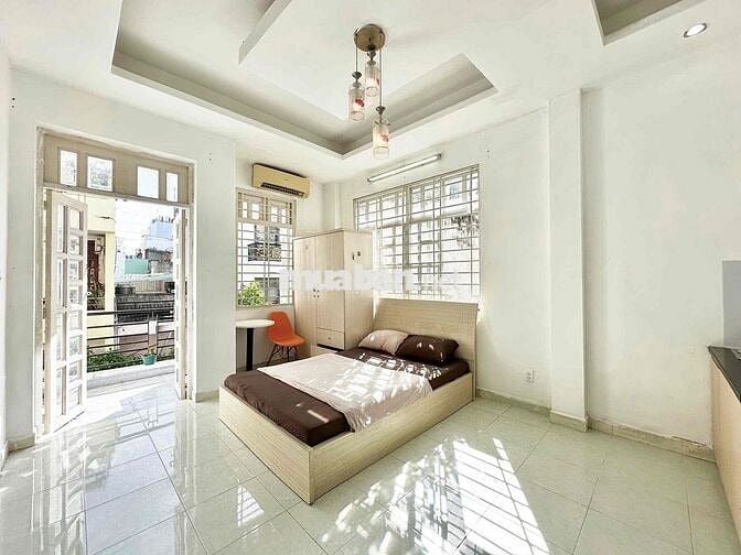 CĂN HỘ CÓ BAN CÔNG FULL NỘI THẤT NGAY TÂN BÌNH