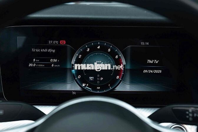 LONG ANH AUTO về Mercedes E200 Sport Limited