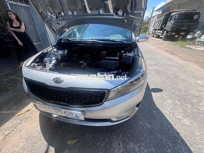 Kia Cerato 2017 1.6 AT - 290 km