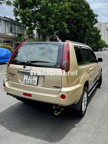 Nissan X trail 2005 - 123456 km