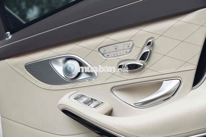 Mercedes Benz S Class 2017 Maybach S450 - 65000 km