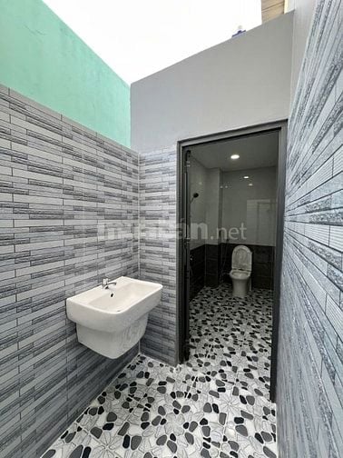 Bán nhà mặt tiền đường Trần Thị Tám (1/ quốc lộ 1A) gần chợ Bình Chánh