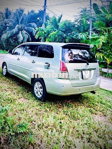 Toyota Innova 2006 G - 123 km
