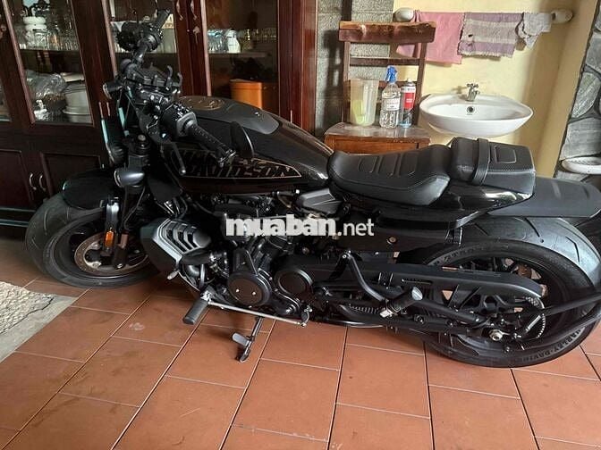 harley sportster odo 700km