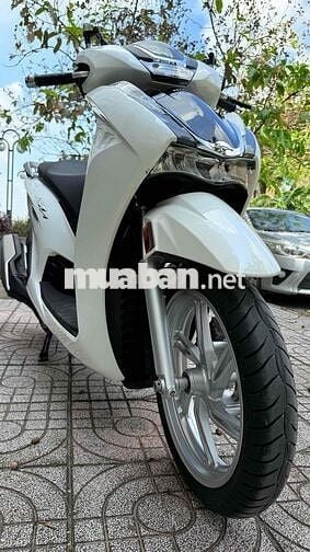 SH350i DATE 2023 - MÁY VIỆT NAM - LƯỚT ĐẸP 9 chủ