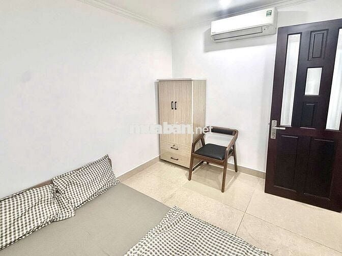 2PN Lê Thị Hồng Gấm, P.Nguyễn Thái Bình gần chợ Bến Thành Quận 1