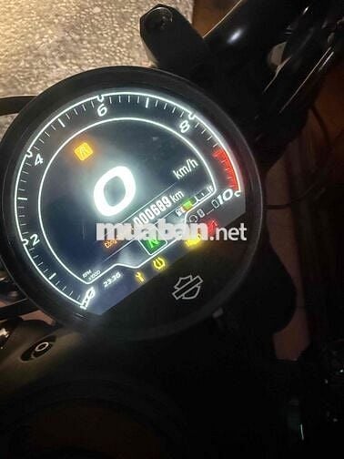 harley sportster odo 700km